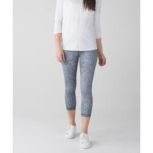Lululemon Wunder Under Crop III Rio Mist White Black Size 10. 26”